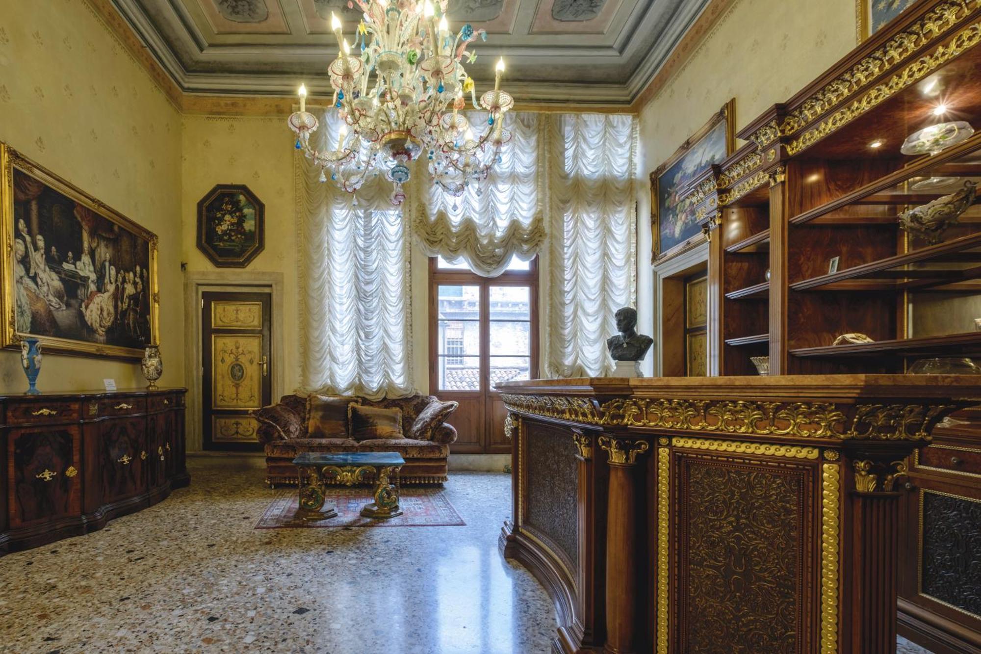 Отель Palazzo Ca' Bernardo By Francesco Molon Венеция Экстерьер фото