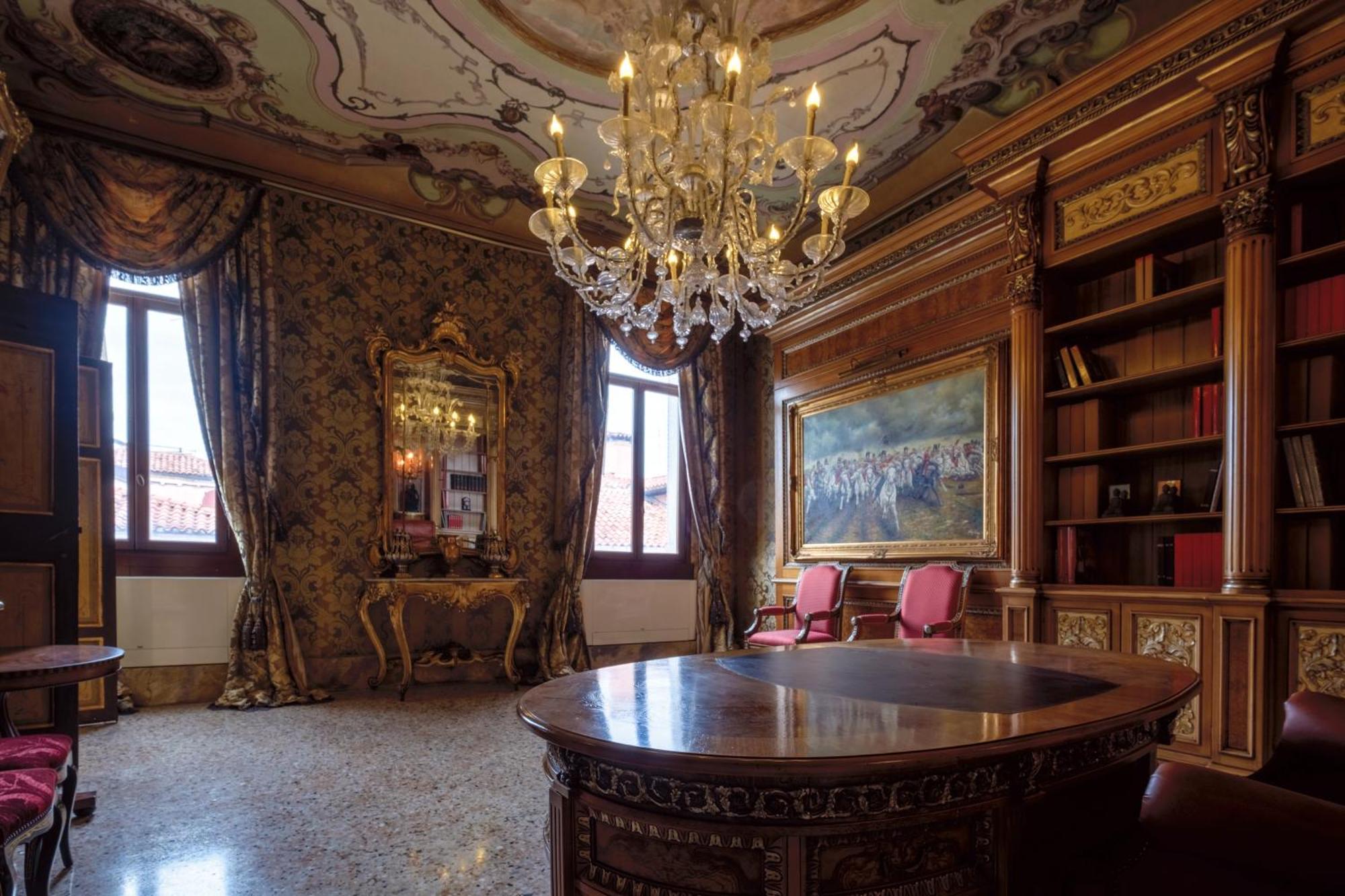 Отель Palazzo Ca' Bernardo By Francesco Molon Венеция Экстерьер фото
