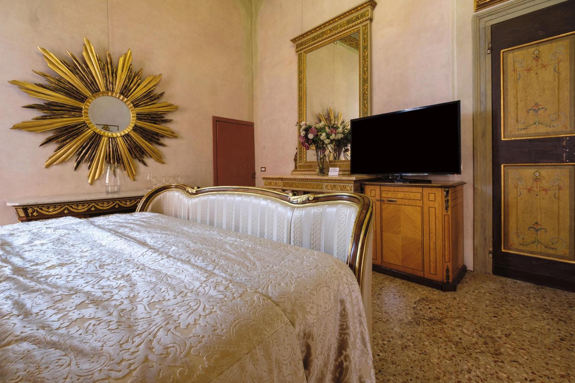 Отель Palazzo Ca' Bernardo By Francesco Molon Венеция Экстерьер фото