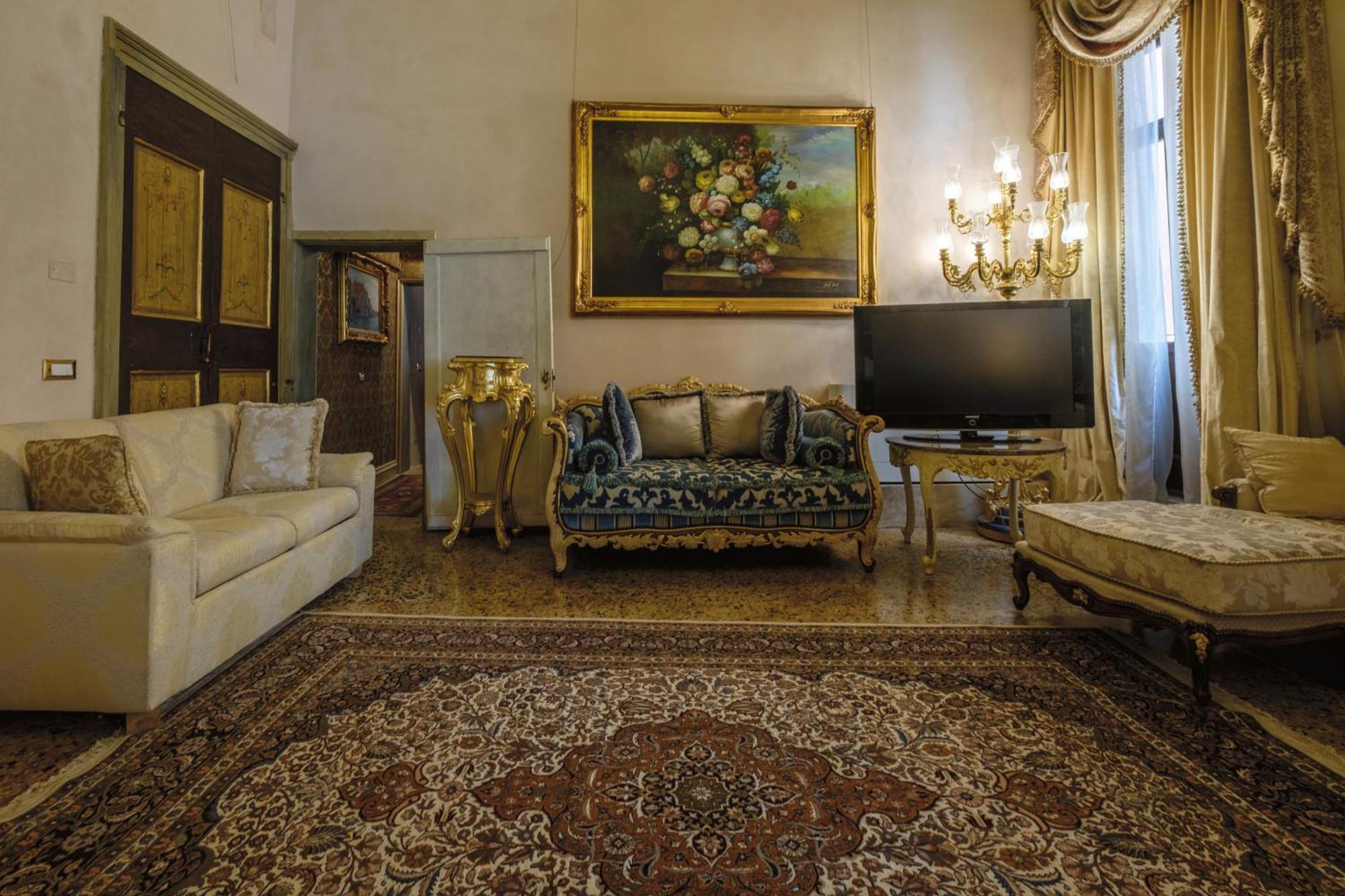 Отель Palazzo Ca' Bernardo By Francesco Molon Венеция Экстерьер фото
